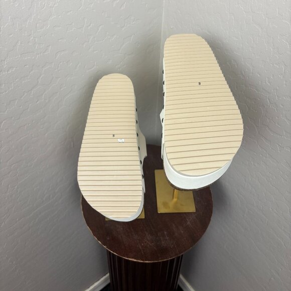 NWT - Altar'd State - Srenna Platform Sandals - Picture 5 of 7